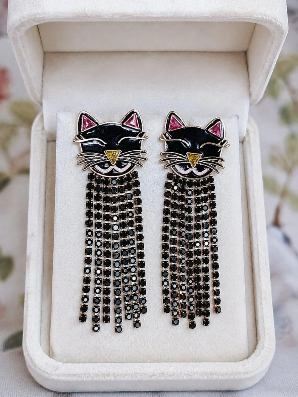 SugarFix BaubleBar Scaredy Black Cat Rhinestone Prong Set Pierced Earrings NWT